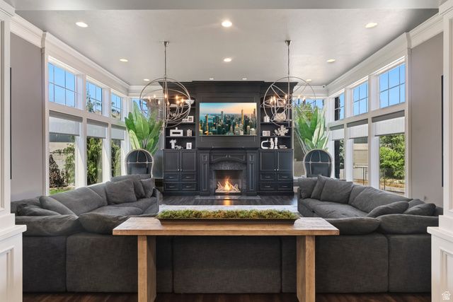 9126 S WASATCH PEAK CIR, West Jordan, UT 84088
