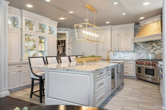 9126 S WASATCH PEAK CIR, West Jordan, UT 84088