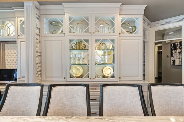 9126 S WASATCH PEAK CIR, West Jordan, UT 84088