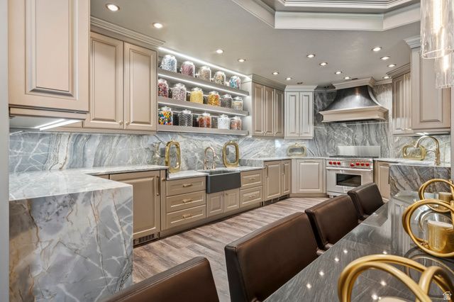 9126 S WASATCH PEAK CIR, West Jordan, UT 84088