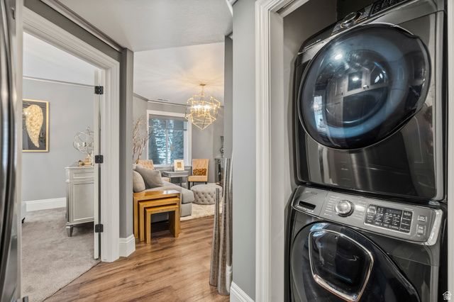 9126 S WASATCH PEAK CIR, West Jordan, UT 84088