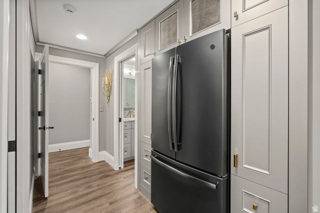 9126 S WASATCH PEAK CIR, West Jordan, UT 84088