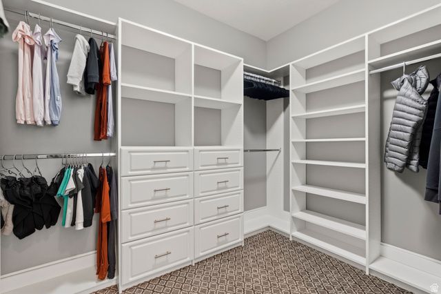 9126 S WASATCH PEAK CIR, West Jordan, UT 84088