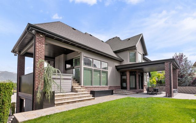 9126 S WASATCH PEAK CIR, West Jordan, UT 84088