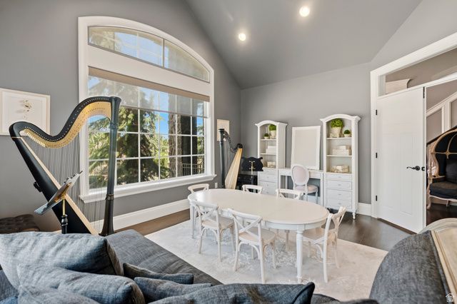 9126 S WASATCH PEAK CIR, West Jordan, UT 84088