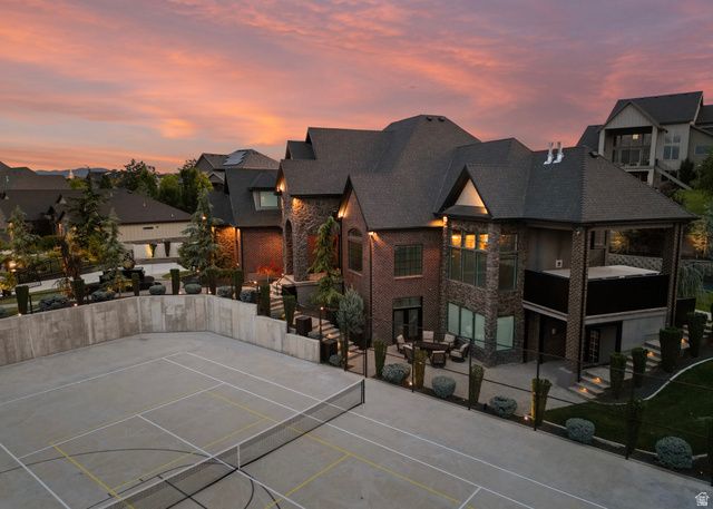 9126 S WASATCH PEAK CIR, West Jordan, UT 84088