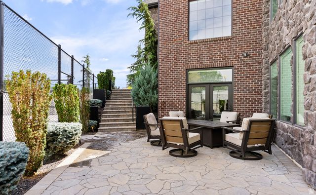 9126 S WASATCH PEAK CIR, West Jordan, UT 84088