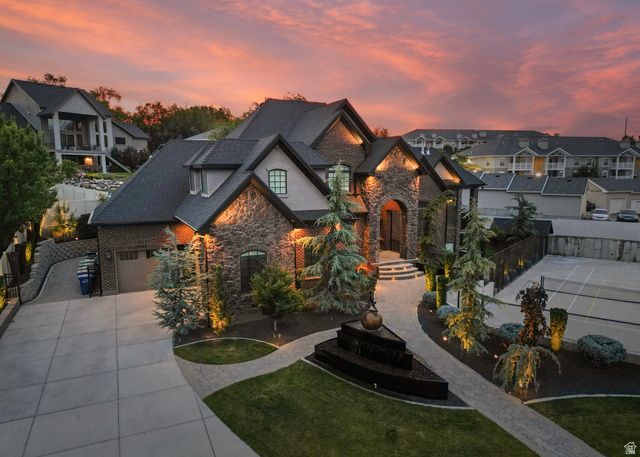 9126 S WASATCH PEAK CIR, West Jordan, UT 84088