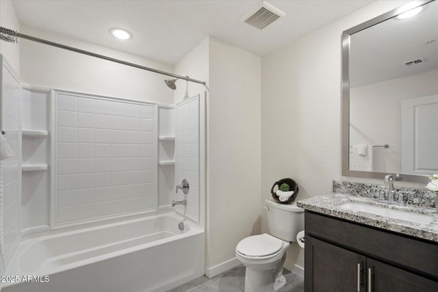 155 N LAKEVIEW Boulevard 108, Chandler, AZ 85225