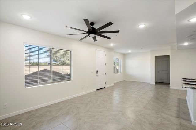 155 N LAKEVIEW Boulevard 108, Chandler, AZ 85225