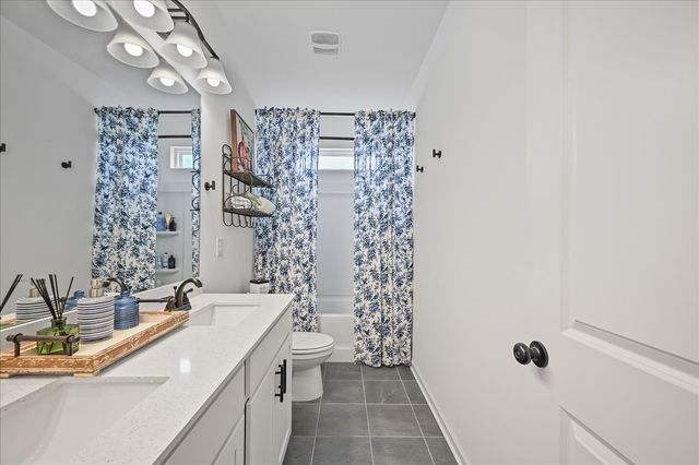 1302 Ardmore Ln, Mount Juliet, TN 37122