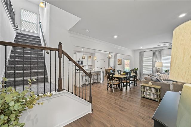 1302 Ardmore Ln, Mount Juliet, TN 37122