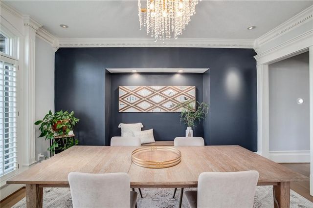 9205 Redbud Lane, Lenexa, KS 66220