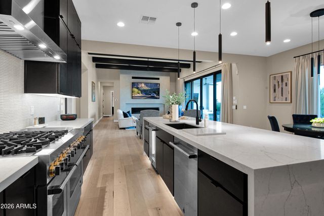 33931 N BORGATA Trail, Queen Creek, AZ 85144