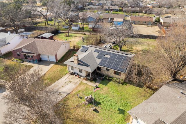 221 Caraway Drive, Mesquite, TX 75149