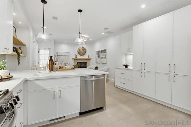 862 G Ave., Coronado, CA 92118