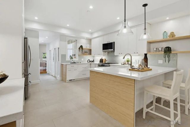 862 G Ave., Coronado, CA 92118