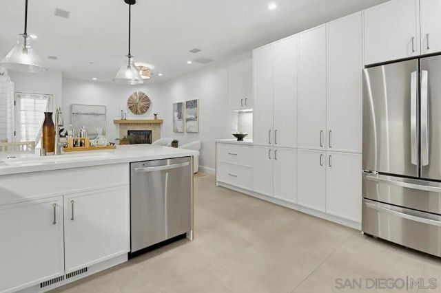 862 G Ave., Coronado, CA 92118