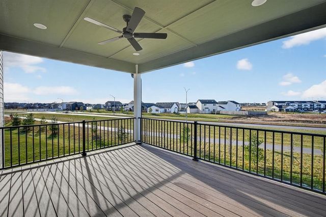 830 NW Sandy Hollow Circle, Waukee, IA 50263