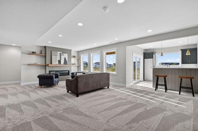 830 NW Sandy Hollow Circle, Waukee, IA 50263