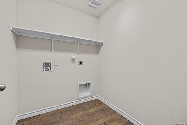 169 Hooded Dotterel, San Antonio, TX 78253