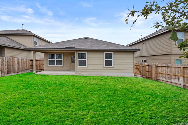 169 Hooded Dotterel, San Antonio, TX 78253