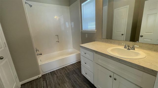 4510 Mayflower Street B, Houston, TX 77051