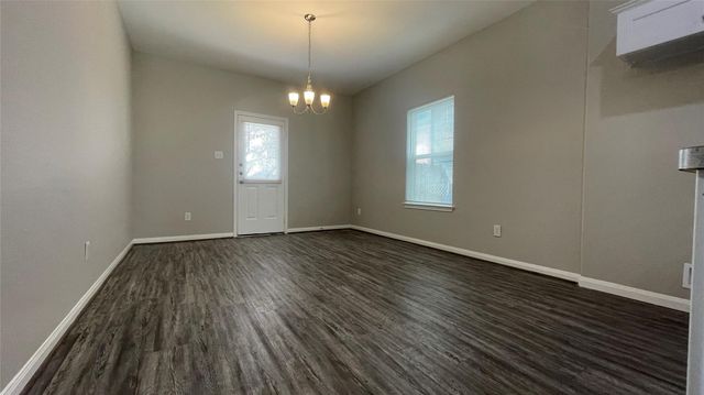 4510 Mayflower Street B, Houston, TX 77051