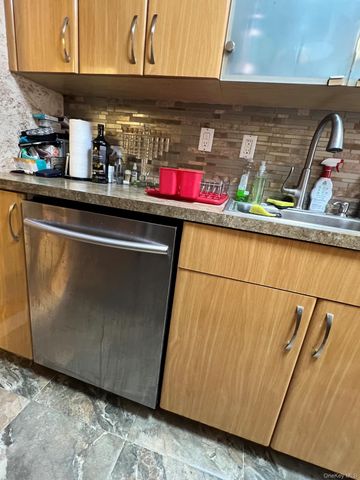 64-74 Saunders Street 1E, Rego Park, NY 11374