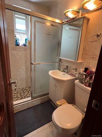 64-74 Saunders Street 1E, Rego Park, NY 11374