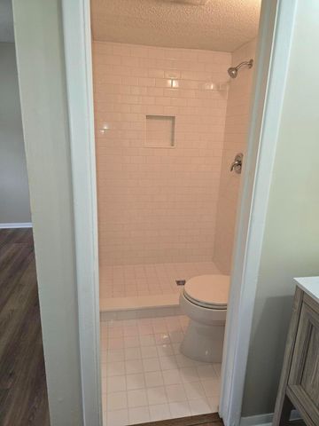 805 Andrea Lane, Hanahan, SC 29410