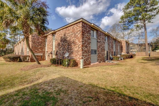 805 Andrea Lane, Hanahan, SC 29410