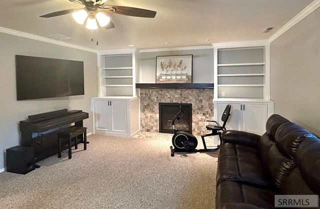 460 Pevero Drive, Idaho Falls, ID 83401