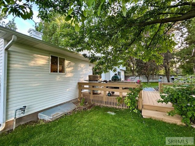 460 Pevero Drive, Idaho Falls, ID 83401