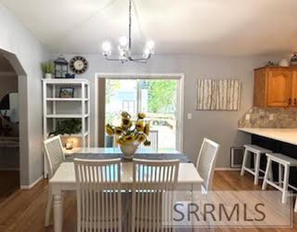 Image 13 of property listing at 460 Pevero Drive, Idaho Falls, ID 83401