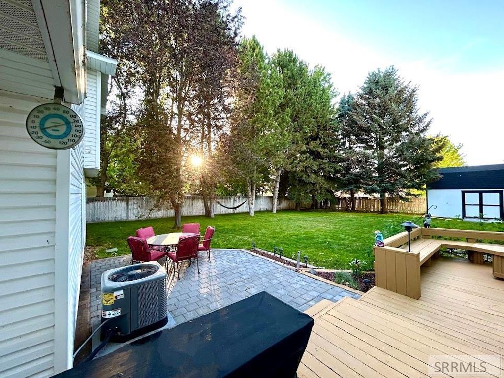 Image 52 of property listing at 460 Pevero Drive, Idaho Falls, ID 83401