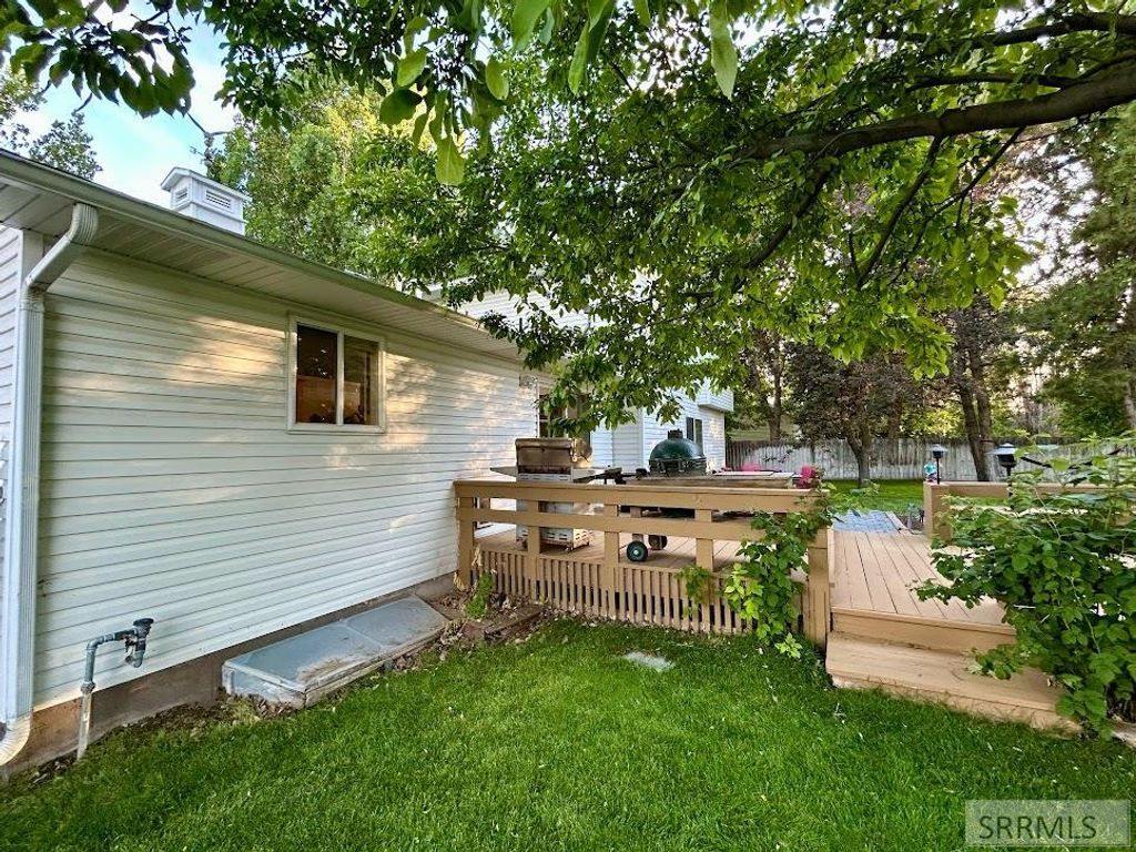 Image 53 of property listing at 460 Pevero Drive, Idaho Falls, ID 83401