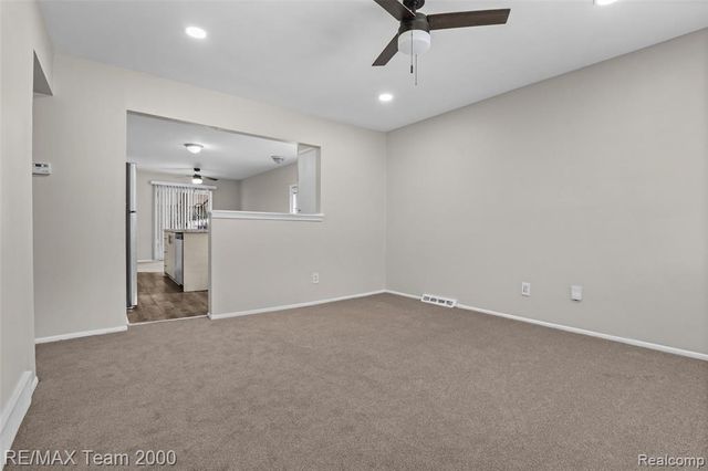 5403 Katherine Street, Dearborn Heights, MI 48125