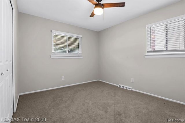 5403 Katherine Street, Dearborn Heights, MI 48125