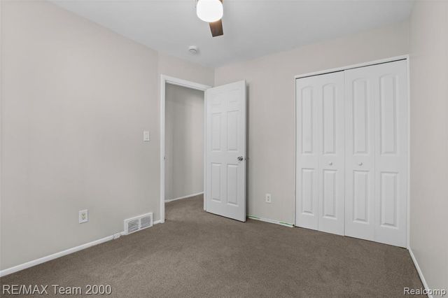 5403 Katherine Street, Dearborn Heights, MI 48125