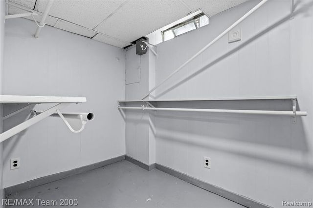 5403 Katherine Street, Dearborn Heights, MI 48125