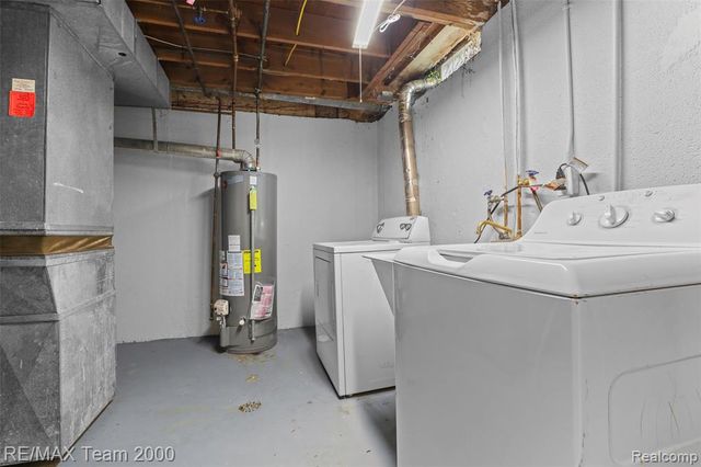 5403 Katherine Street, Dearborn Heights, MI 48125