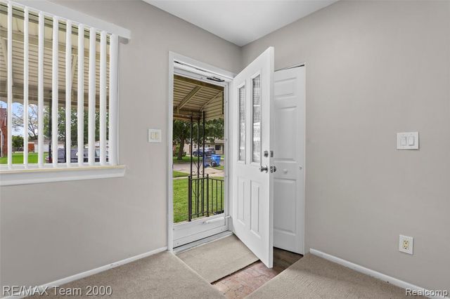 5403 Katherine Street, Dearborn Heights, MI 48125