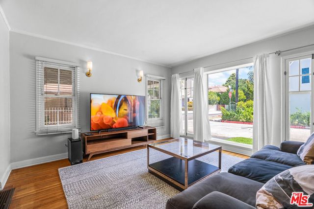 1701 La Fayette Road, Los Angeles, CA 90019