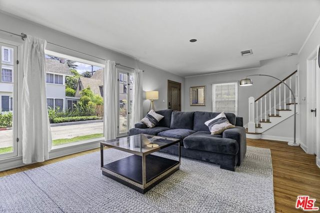 1701 La Fayette Road, Los Angeles, CA 90019