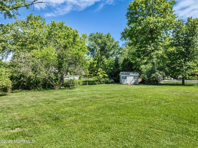 330 Iron Bridge Road, Freehold, NJ 07728
