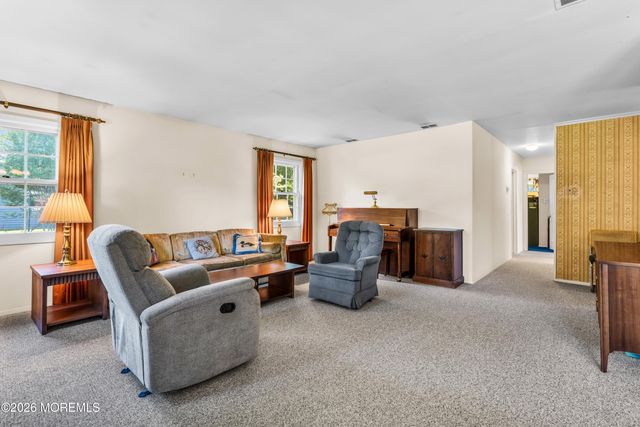 330 Iron Bridge Road, Freehold, NJ 07728