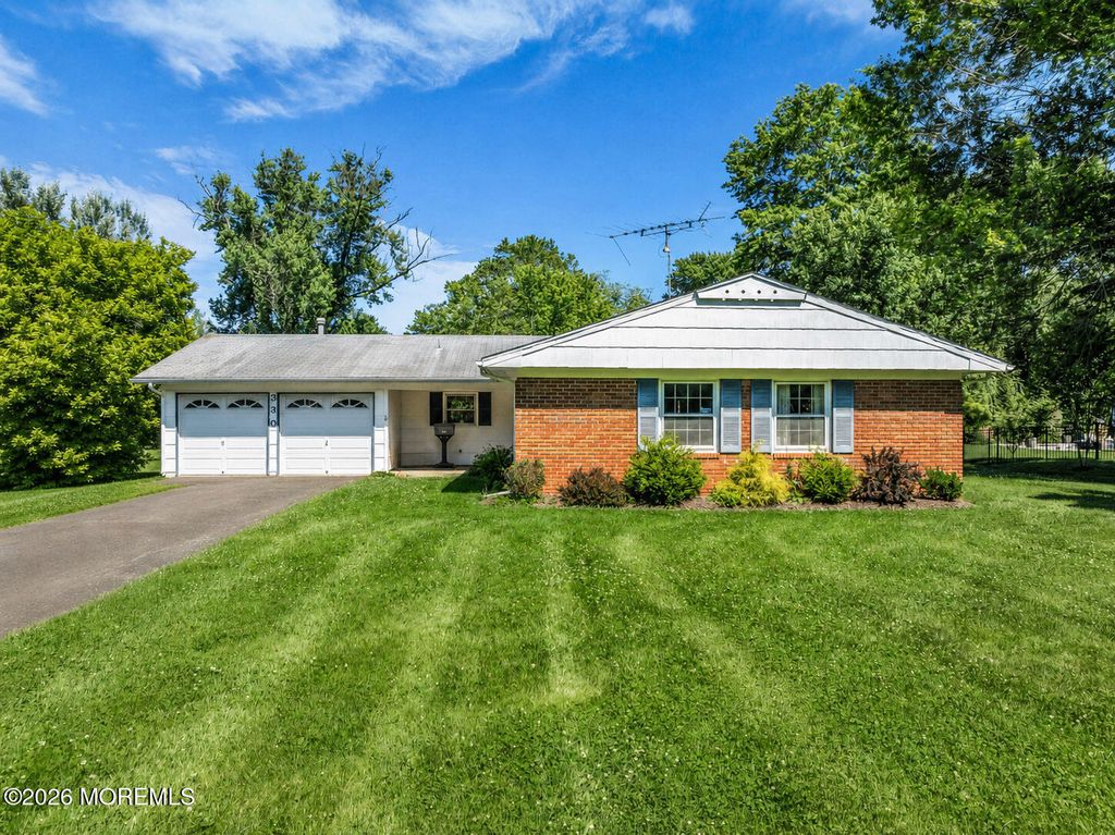 330 Iron Bridge Road, Freehold, NJ 07728