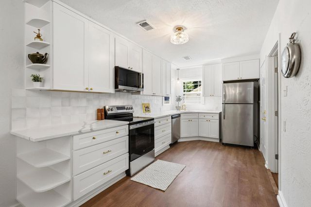 46 Vaughn Drive, Denison, TX 75020