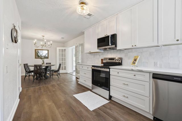 46 Vaughn Drive, Denison, TX 75020